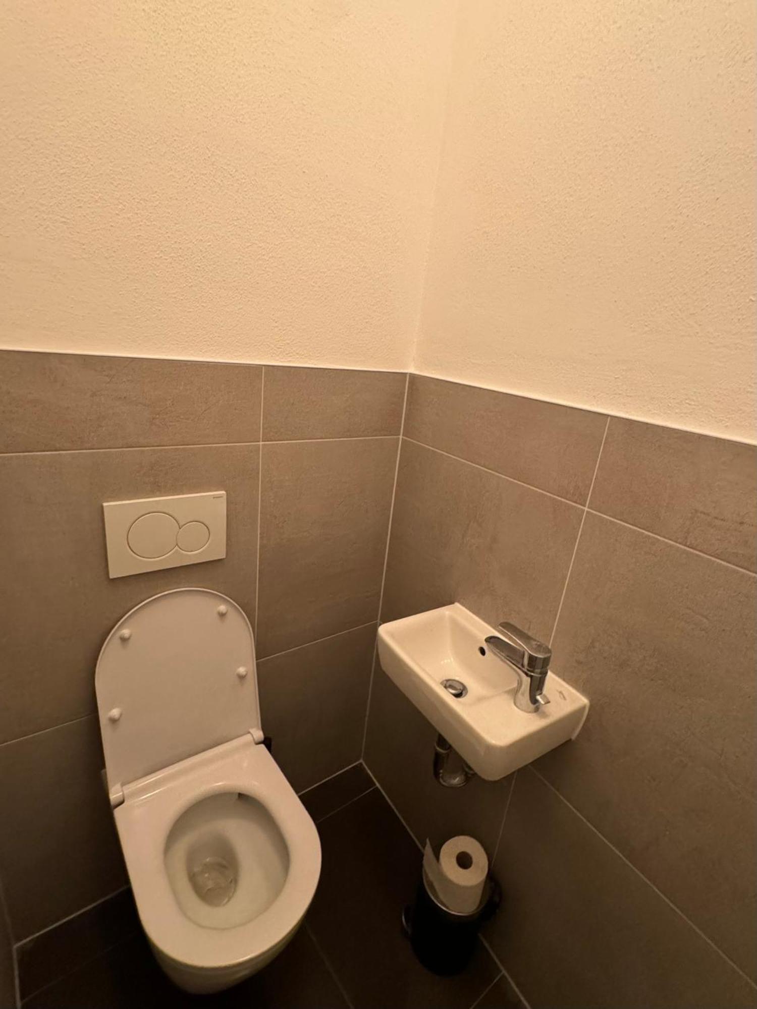 Zentrale Wohnung Mit Balkon Koblenz  Kültér fotó